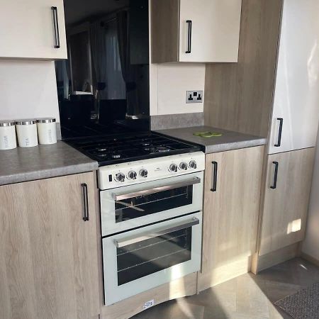 74 Bayside Cove Pevensey Bay Holiday Park المظهر الخارجي الصورة