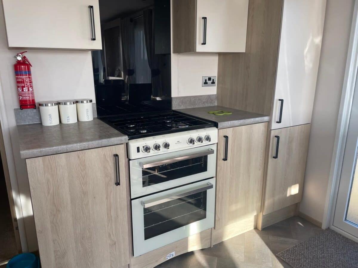 74 Bayside Cove Pevensey Bay Holiday Park المظهر الخارجي الصورة